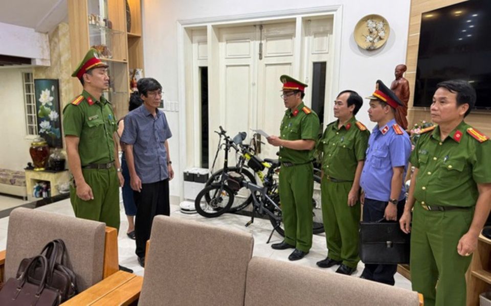 Bắt tạm giam Giám đốc Ban Quản lý dự án đầu tư xây dựng TP. Huế