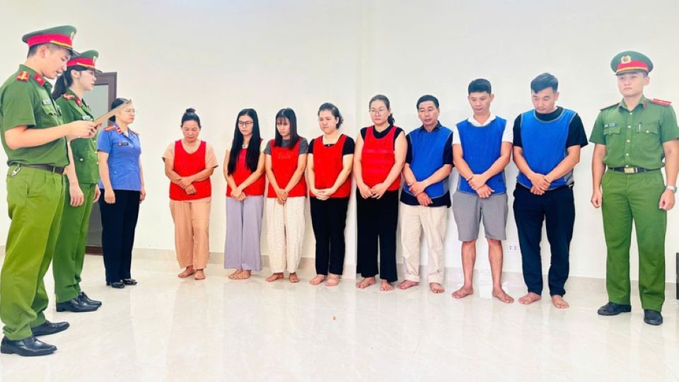 Triệt phá đường dây sản xuất, buôn bán thuốc An Cung và mỹ phẩm nhập ngoại giả quy mô lớn