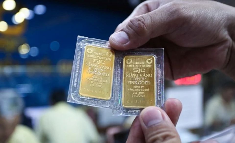 Giá vàng ngày 26/9/2026: Vàng trong nước lặng sóng, USD hạ nhiệt