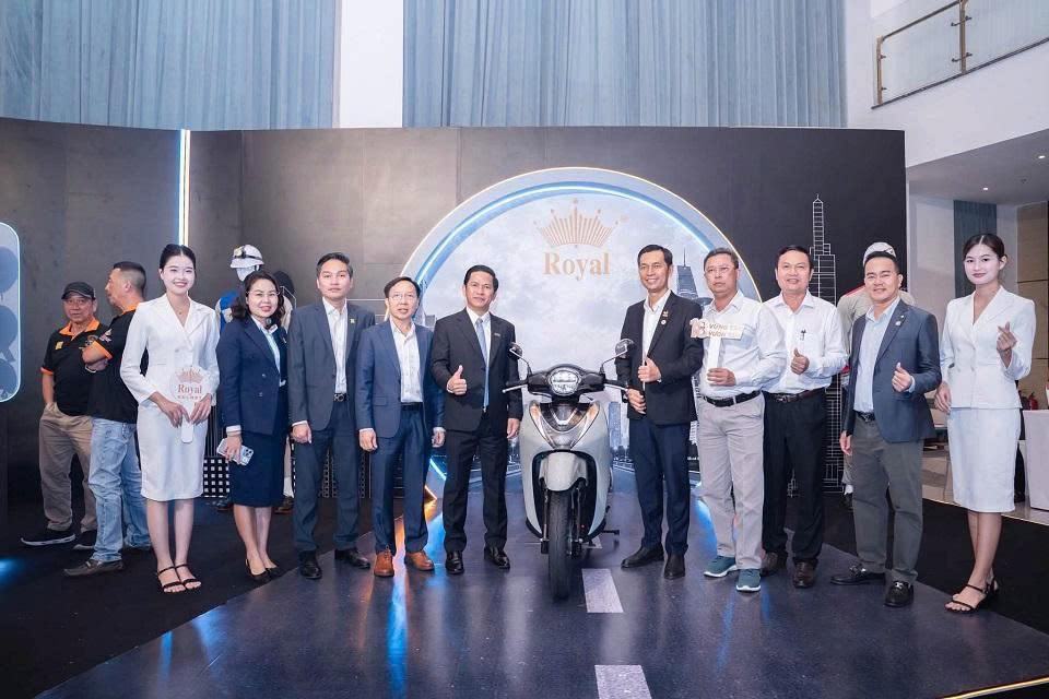 Á Châu Group khởi công nhà máy 75.000m², ra mắt thương hiệu ROC Helmet