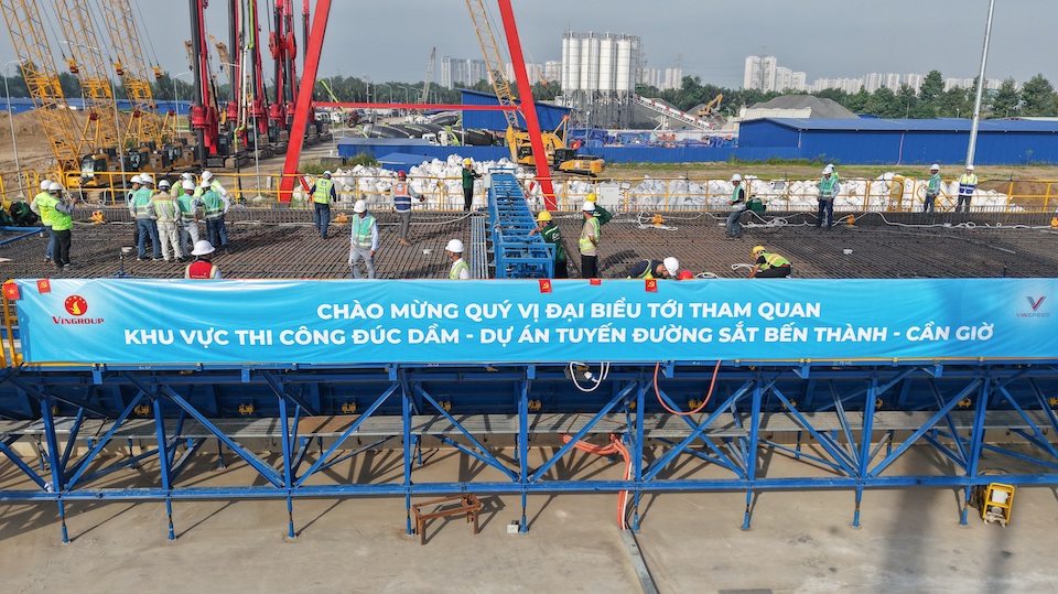 Thi công đồng loạt đường sắt Bến Thành - Cần Giờ: 10.000 nhân lực tăng tốc cho mốc vận hành 2029