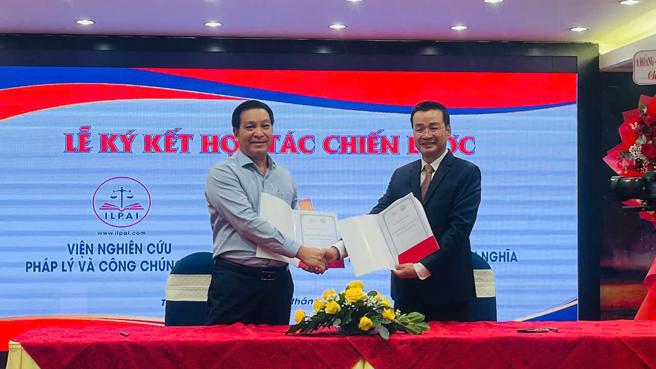 Ông Thái Ngọc Sơn - Viện Trưởng Viện Nghiên cứu Pháp lý & Công chúng ILPAI phát biểu tại buổi Lễ.