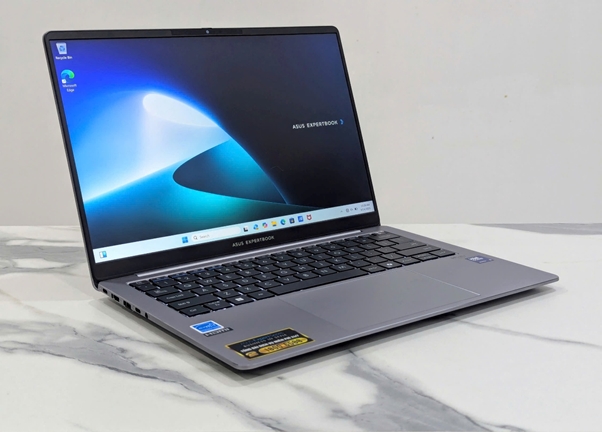 ASUS ra mắt ExpertBook P5 P5405