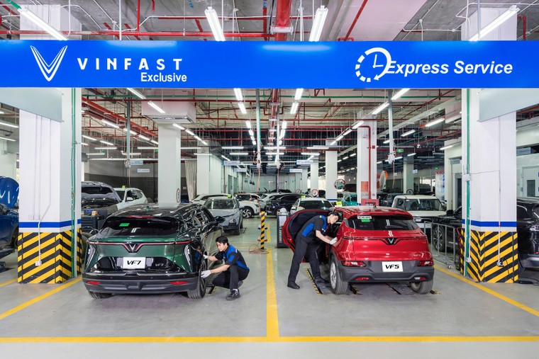 Xưởng dịch vụ phủ kín như “Wi-Fi toàn quốc”, chủ xe VinFast yên tâm trên mọi cung đường