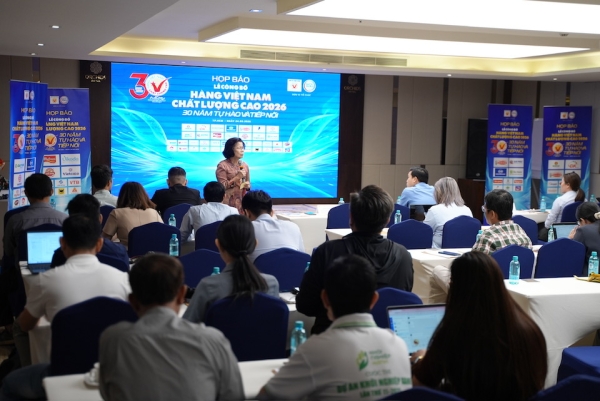 Hàng Việt Nam Chất Lượng Cao: Hành trình 30 năm từ phiếu giấy đến kỷ nguyên số