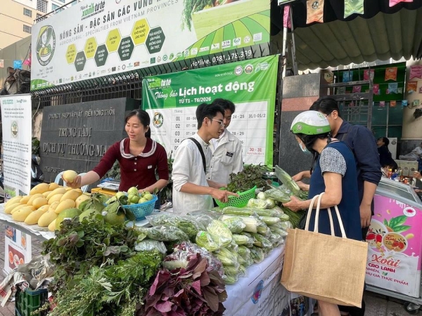 Chuyện về phiên chợ 10 năm lấy sự tử tế làm 